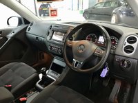 USED 2013 13 VOLKSWAGEN TIGUAN 2.0 SE TDI BLUEMOTION TECHNOLOGY 4MOTION 5d 138 BHP 