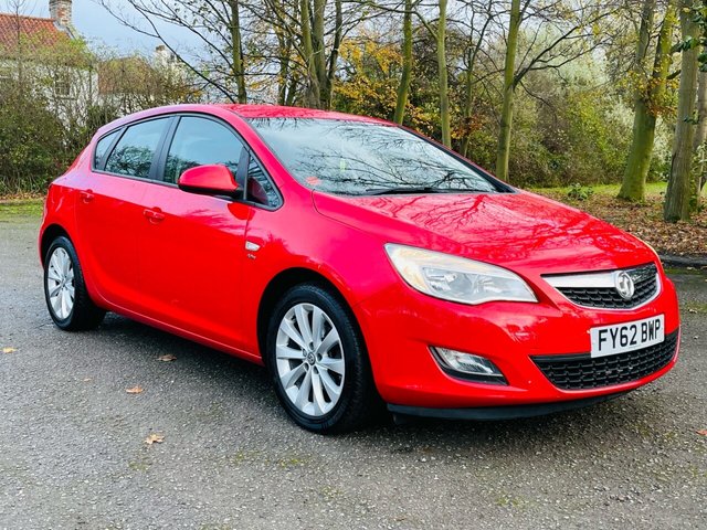 2012 62 Vauxhall Astra 1.6 ACTIVE 5d 113 BHP