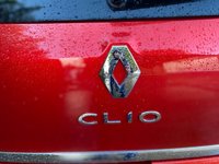 USED 2015 15 RENAULT CLIO 1.1L DYNAMIQUE MEDIANAV 5d 75 BHP 6 Month warranty / just serviced