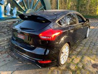 USED 2017 17 FORD FOCUS 1.0 ST-LINE 5d 124 BHP FORD FOCUS ST - LINE 1.0 5DR ECO-BOOST 125bhp 60+ MPG - 2 FORMER KEEPERS HAVING COVERED ONLY 33,441 MILES FROM BRAND NEW - WITH SERVICE HISTORY