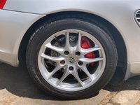 USED 2004 04 PORSCHE BOXSTER 3.2 24V S TIPTRONIC S 2d 260 BHP STUNNING ICONIC '2004' PORSCHE BOXSTER 'S' 3.2 TIP-TRONIC AUTOMATIC CONVERTIBLE - FULL LEATHER - 18 INCH UPGRADE ALLOYS - COMPREHENSIVE SERVICE HISTORY