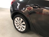USED 2014 14 VAUXHALL ASTRA 1.6 ELITE 5d 115 BHP * PARKING SENSORS * LEATHER * 17 INCH ALLOYS * CLIMATE *