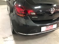 USED 2014 14 VAUXHALL ASTRA 1.6 ELITE 5d 115 BHP * PARKING SENSORS * LEATHER * 17 INCH ALLOYS * CLIMATE *