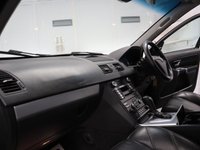 USED 2014 14 VOLVO XC90 2.4 D5 R-DESIGN NAV AWD 5d 200 BHP ONLY 31,000 MILES HAVING A GREAT SERVICE RECORD. WHAT A CAR.