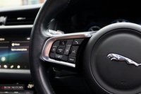 USED 2017 T JAGUAR XF 3.0 D V6 S 4d 296 BHP PAN ROOF / REAR CAM / KEYLESS