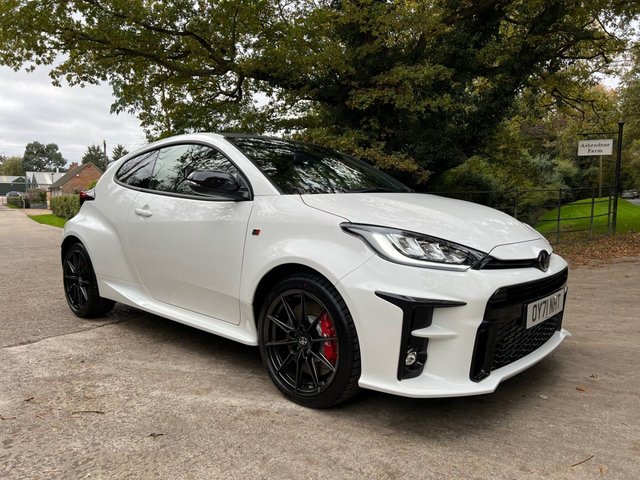 2021 71 Toyota Yaris 1.6 GR-Y CIRCUIT 3d 257 BHP