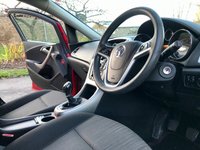 USED 2011 11 VAUXHALL ASTRA 1.6 EXCITE 5d 113 BHP 1 FORMER OWNER FULL HISTORY