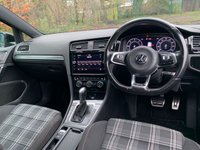 USED 2018 18 VOLKSWAGEN GOLF 2.0 GTD TDI DSG 5d 182 BHP HUGE SPECIFICATION AND HUGELY SOUGHT AFTER 'VW GOLF GT TDi DSG-PADDLE-SHIFT 5DR' DEEP PEARL BLACK METALLIC - NAV - i-COCKPIT - ONLY 21,885 MILES FROM NEW !!!!