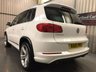 USED 2015 15 VOLKSWAGEN TIGUAN 2.0 R LINE TDI BLUEMOTION TECH 4MOTION DSG 5d 139 BHP FINANCE RATES  FROM 6.9 % APR