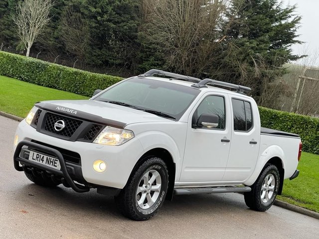 2014 14 Nissan Navara 2.5 DCI TEKNA 4X4 SHR DCB 188 BHP