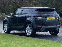USED 2015 65 LAND ROVER RANGE ROVER EVOQUE 2.0 TD4 SE TECH 5d 177 BHP AWD AUTO Silver Roof Sat Nav 19" Alloys