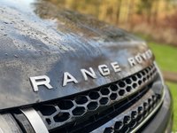 USED 2015 65 LAND ROVER RANGE ROVER EVOQUE 2.0 TD4 SE TECH 5d 177 BHP AWD AUTO Silver Roof Sat Nav 19" Alloys