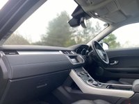 USED 2015 65 LAND ROVER RANGE ROVER EVOQUE 2.0 TD4 SE TECH 5d 177 BHP AWD AUTO Silver Roof Sat Nav 19" Alloys
