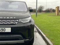 USED 2017 17 LAND ROVER DISCOVERY 3.0 DISCOVERY 5 TD6 HSE LUXURY 5d 255 BHP AWD 7 SEATER Rear Entertainment TV Pan Roof