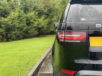 USED 2017 17 LAND ROVER DISCOVERY 3.0 DISCOVERY 5 TD6 HSE LUXURY 5d 255 BHP AWD 7 SEATER Rear Entertainment TV Pan Roof