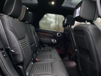 USED 2017 17 LAND ROVER DISCOVERY 3.0 DISCOVERY 5 TD6 HSE LUXURY 5d 255 BHP AWD 7 SEATER Rear Entertainment TV Pan Roof