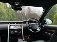USED 2017 17 LAND ROVER DISCOVERY 3.0 DISCOVERY 5 TD6 HSE LUXURY 5d 255 BHP AWD 7 SEATER Rear Entertainment TV Pan Roof