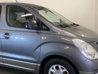 USED 2011 11 HYUNDAI i800 2.5 STYLE CRDI 5d 168 BHP Heated seats