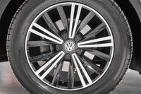 USED 2018 18 VOLKSWAGEN TIGUAN 1.4 SE NAVIGATION TSI BLUEMOTION TECHNOLOGY 5d 148 BHP +ONE OWNER, FULL SERVICE HISTORY+
