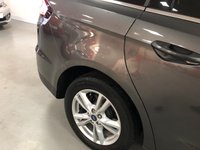 USED 2019 19 FORD GALAXY 2.0 TITANIUM ECOBLUE 5d 188 BHP * CLIMATE * 7 SEATS * PARKING SENSORS * ALLOY WHEELS *