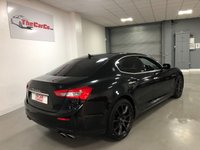 USED 2014 14 MASERATI GHIBLI 3.0 DV6 4d 275 BHP * PRIVACY  GLASS * CLIMATE CONTROL  * NAVIGATION*  PARKING SENSORS * 20 INCH ALLOYS *