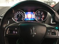USED 2014 14 MASERATI GHIBLI 3.0 DV6 4d 275 BHP * PRIVACY  GLASS * CLIMATE CONTROL  * NAVIGATION*  PARKING SENSORS * 20 INCH ALLOYS *