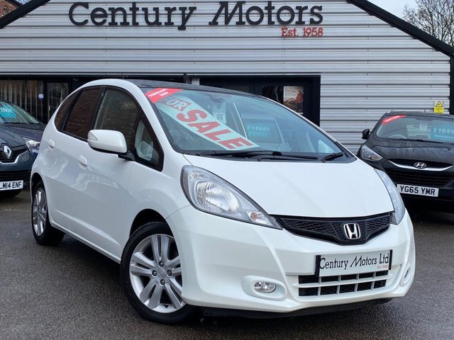 2014 14 Honda Jazz 1.4 i-VTEC Executive 5dr - GLASS ROOF
