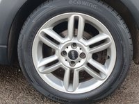 USED 2013 63 MINI CLUBMAN 1.6 COOPER 5d 122 BHP 
