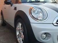 USED 2013 63 MINI CLUBMAN 1.6 COOPER 5d 122 BHP 