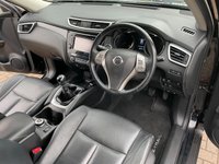 USED 2015 64 NISSAN X-TRAIL 1.6 DCI TEKNA 5d 130 BHP FRONT & REAR PARKING SENSORS.