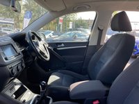 USED 2015 65 VOLKSWAGEN TIGUAN 2.0 MATCH EDITION TDI BMT 4MOTION 5d 148 BHP **1 FORMER KEEPER - FULL 1 YEARS MOT - HISTORY- SAT NAV-TURBO DIESEL - CLIMATE CONTROL- FINANCE AVAILABLE!!