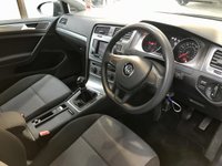 USED 2013 63 VOLKSWAGEN GOLF 1.6 S TDI BLUEMOTION TECHNOLOGY 5d 103 BHP Bluemotion