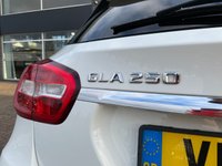 USED 2015 15 MERCEDES-BENZ GLA-CLASS 2.0 GLA250 4MATIC AMG LINE EXECUTIVE 5d 211 BHP NAVIGATION! PARK ASSIST