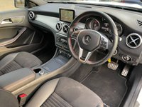 USED 2015 15 MERCEDES-BENZ GLA-CLASS 2.0 GLA250 4MATIC AMG LINE EXECUTIVE 5d 211 BHP NAVIGATION! PARK ASSIST