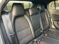 USED 2015 15 MERCEDES-BENZ GLA-CLASS 2.0 GLA250 4MATIC AMG LINE EXECUTIVE 5d 211 BHP NAVIGATION! PARK ASSIST