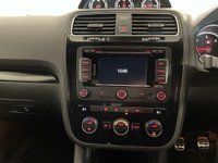 USED 2015 15 VOLKSWAGEN SCIROCCO 2.0 GT TDI BLUEMOTION TECHNOLOGY 2d 150 BHP 2.0 GT Bluemotion Navigation media