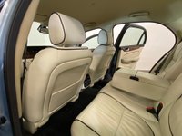 USED 2009 09 JAGUAR XJ 2.7 TDVI V6 SOVEREIGN 4d 204 BHP 1 Owner