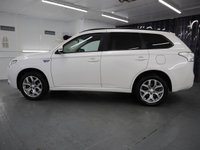 USED 2015 65 MITSUBISHI OUTLANDER 2.0 PHEV GX 3H 5d 162 BHP GREAT SPECIFICATION, LOW MILES AND MITSUBISHI SERVICE HISTORY