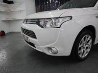USED 2015 65 MITSUBISHI OUTLANDER 2.0 PHEV GX 3H 5d 162 BHP GREAT SPECIFICATION, LOW MILES AND MITSUBISHI SERVICE HISTORY