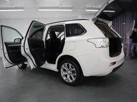USED 2015 65 MITSUBISHI OUTLANDER 2.0 PHEV GX 3H 5d 162 BHP GREAT SPECIFICATION, LOW MILES AND MITSUBISHI SERVICE HISTORY