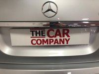 USED 2014 64 MERCEDES-BENZ E-CLASS 2.1 E300 BLUETEC HYBRID SE PREMIUM PLUS 4d 202 BHP * HYBRID * PAN ROOF * CLIMATE * NAV * LEATHER * 17 INCH ALLOYS *