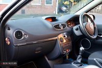 USED 2009 59 RENAULT CLIO 2.0 RENAULTSPORT 3d 197 BHP VERY LOW MILEAGE + FSH
