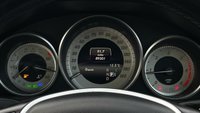 USED 2013 13 MERCEDES-BENZ E-CLASS 2.1 E250 CDI SE 4d 202 BHP FRONT AND REAR PARKING AID +  FULL LEATHER TRIM +  HEATED FRONT SEATS +  ELECTRIC SEATS +  CRUISE CONTROL +  DUAL CLIMATE CONTROL +  SAT NAVIGATION +  DAB RADIO +  BLUETOOTH +  USB +  AUX CONNECTIVITY +  17 INCH ALLOY WHEELS +