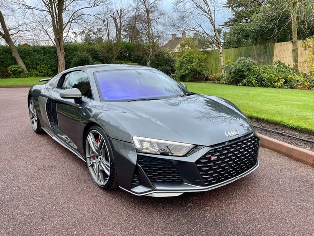 View our AUDI R8