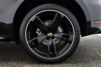 USED 2020 70 PORSCHE MACAN 3.0 S PDK 5d AUTO 349 BHP + full service history + 1 owner + Satellite Navigation + Bluetooth Connectivity + Dab Radio + In Car Entertainment usb + Air Conditioning  + Climate Control quad + Multi Function Steering Wheel + Cruise Control + Electric Door Mirrors + Electric Windows + Electric Sunroof + Panoramic Sunroof + Electric Boot + Heated Windscreen + Upgraded Bose Sound System + Front / Rear Parking Sensors + Lane Assist + Auto Lights + Electric Folding Mirrors + Front / Rear Heated Seats + Porsche crest in