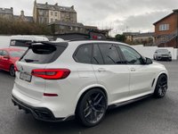 USED 2020 20 BMW X5 3.0 XDRIVE30D M SPORT 5d 261 BHP SKYLOUNGE ROOF & HARMON KARDON