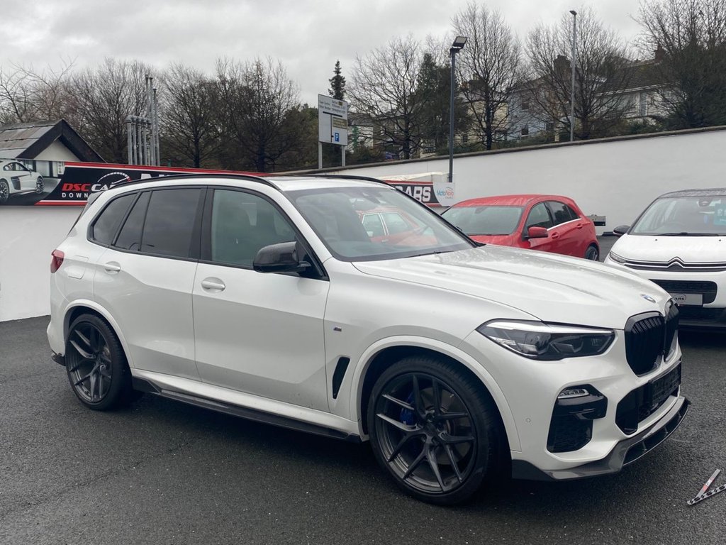 USED 2020 20 BMW X5 3.0 XDRIVE30D M SPORT 5d 261 BHP SKYLOUNGE ROOF & HARMON KARDON