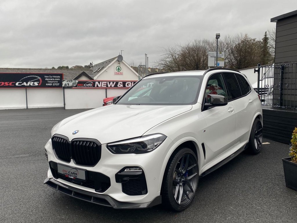 USED 2020 20 BMW X5 3.0 XDRIVE30D M SPORT 5d 261 BHP SKYLOUNGE ROOF & HARMON KARDON