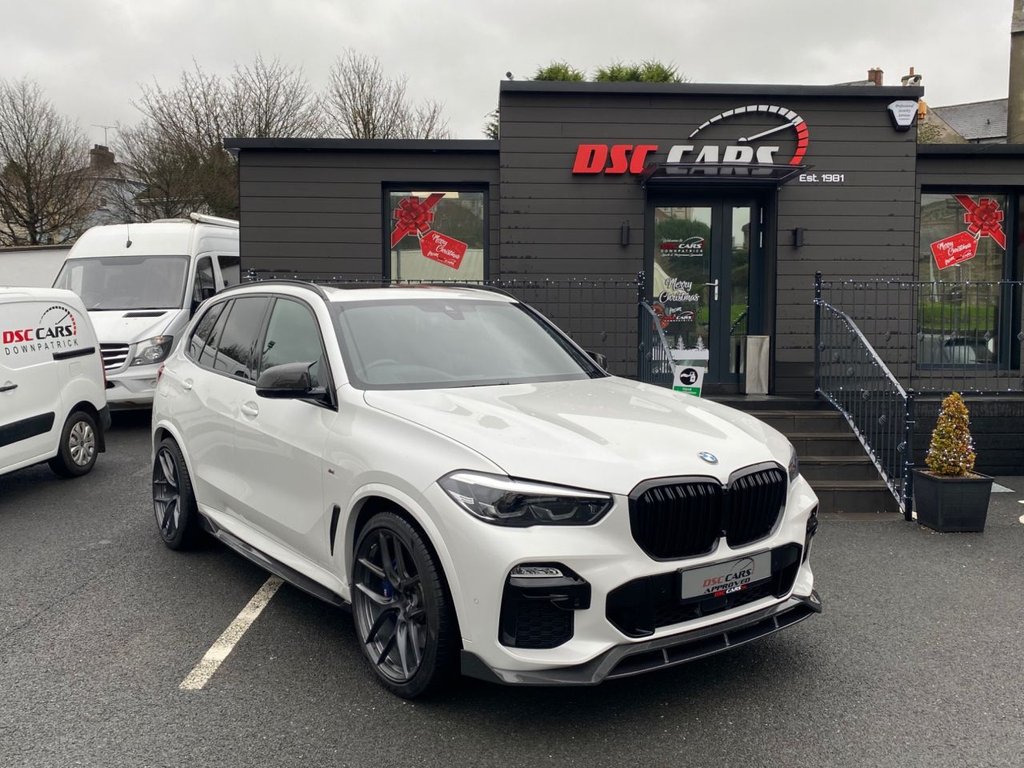 USED 2020 20 BMW X5 3.0 XDRIVE30D M SPORT 5d 261 BHP SKYLOUNGE ROOF & HARMON KARDON