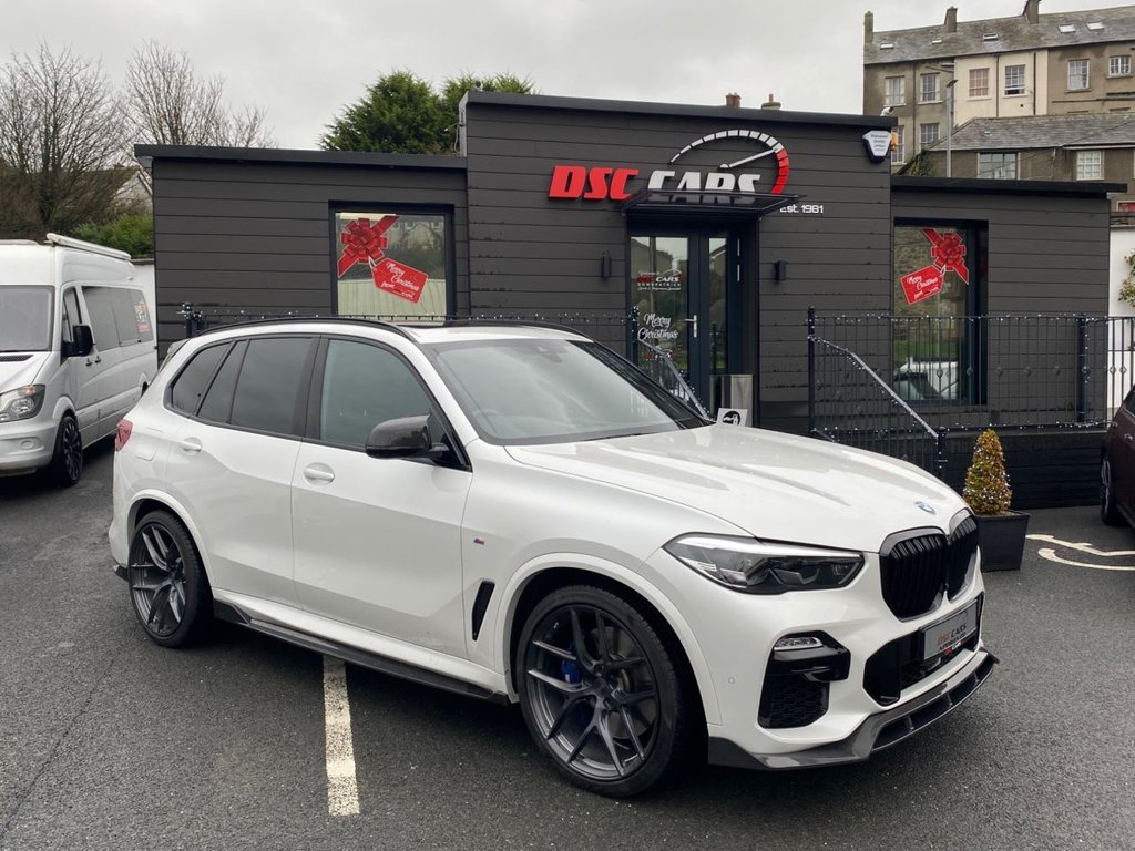 USED 2020 20 BMW X5 3.0 XDRIVE30D M SPORT 5d 261 BHP SKYLOUNGE ROOF & HARMON KARDON